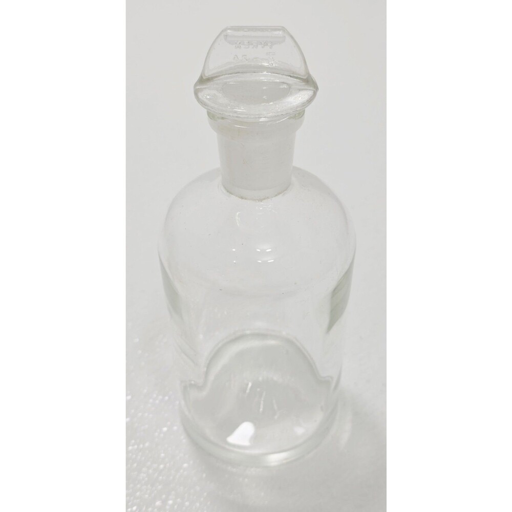 Vintage Pyrex Glass Apothecary Lab Bottle With Flat Glass Stopper #24 USA 7”